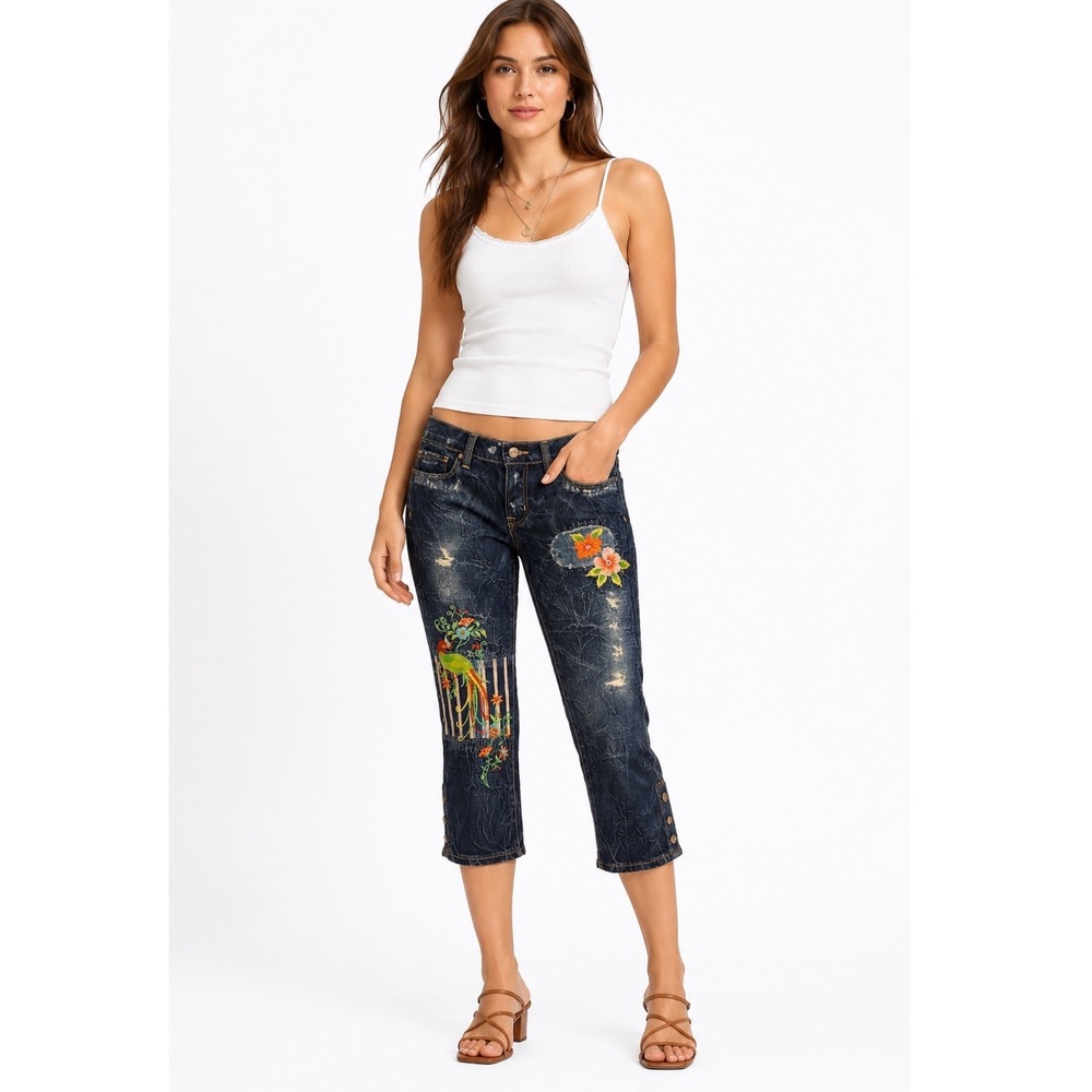 People4Peace Patchwork Low Rise Denim Capri W26 Dark Wash Boho Y2K Distressed